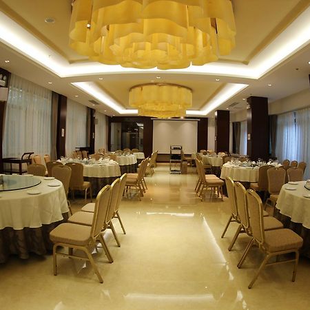 Chengjiang Manor Hotel Екстериор снимка