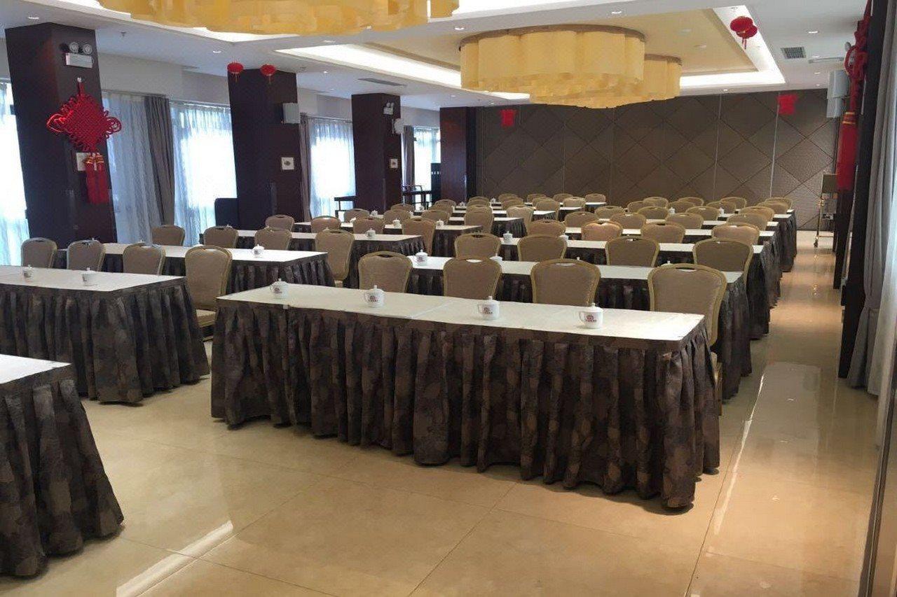 Chengjiang Manor Hotel Екстериор снимка