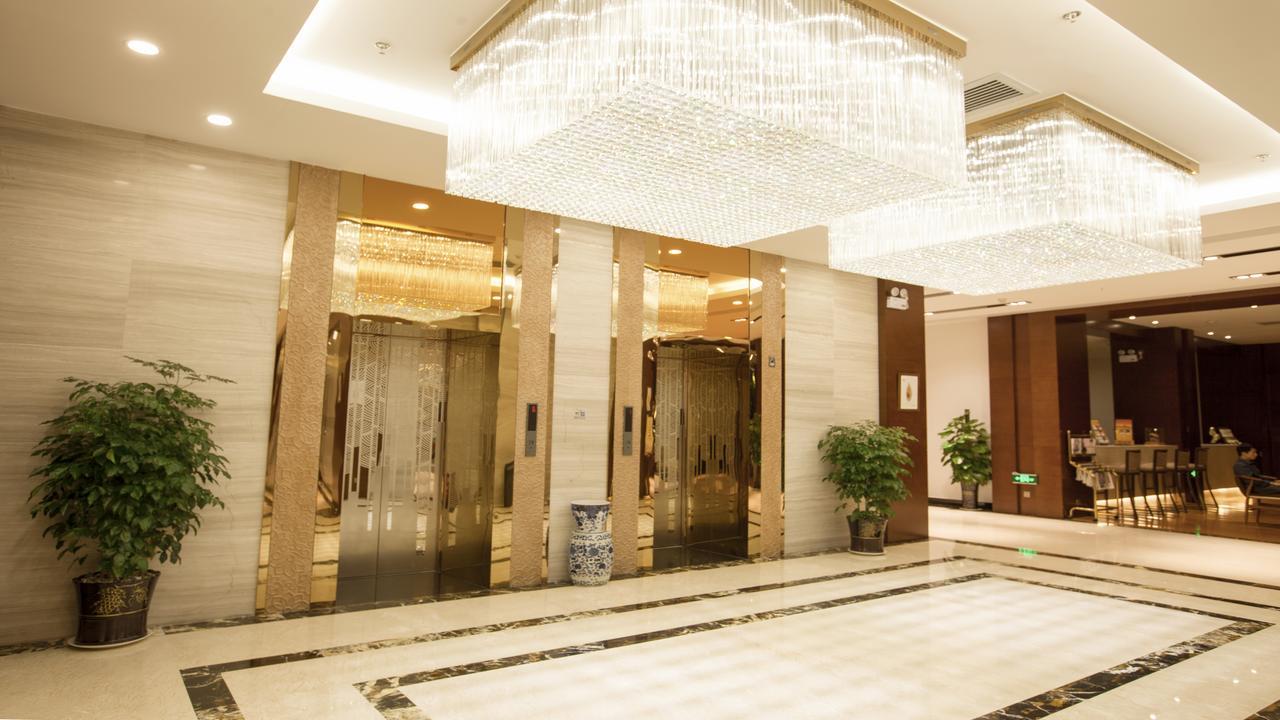 Chengjiang Manor Hotel Екстериор снимка