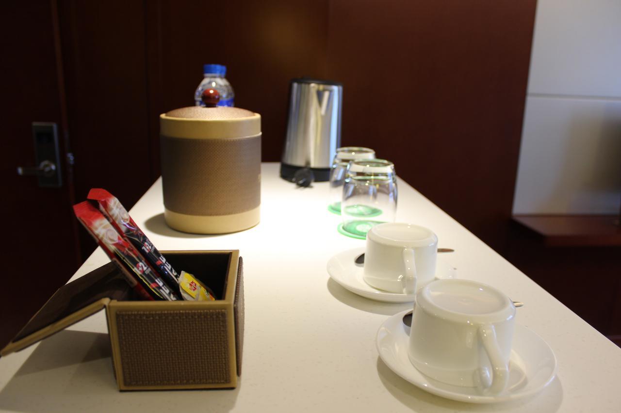 Chengjiang Manor Hotel Екстериор снимка